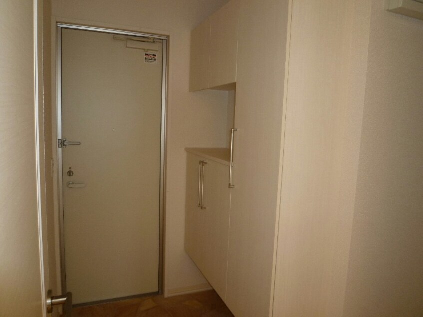  ロイヤルコート大瀬木II