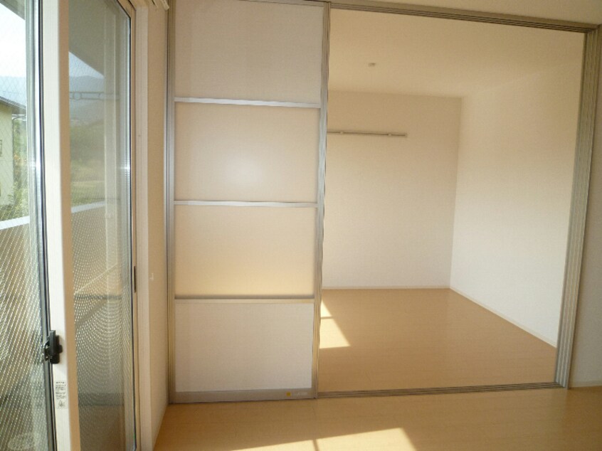  ロイヤルコート大瀬木II