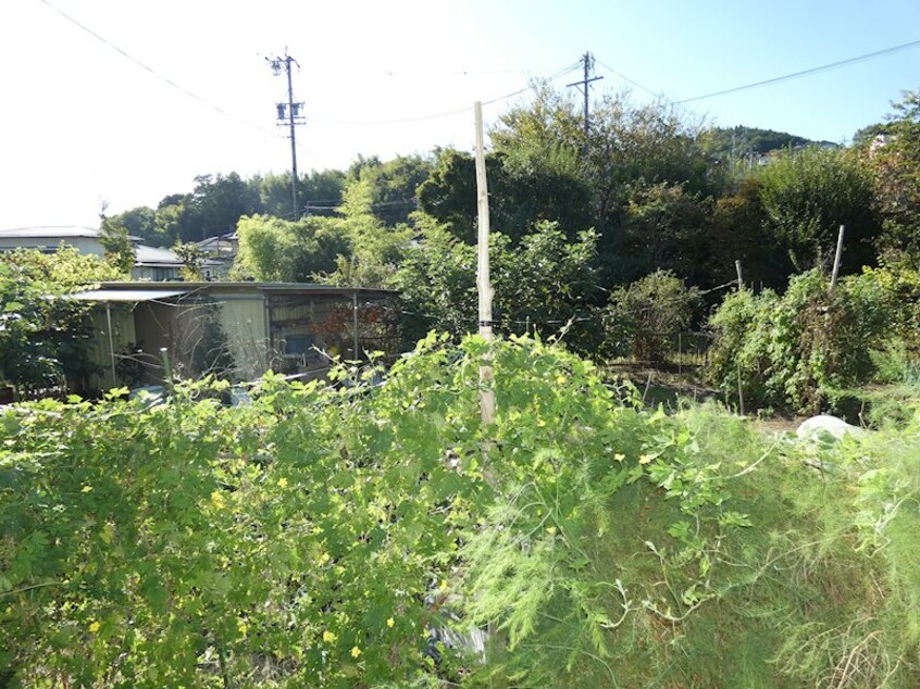  高岡荘