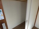  高岡荘