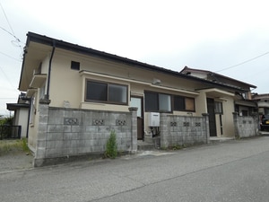遠山借家