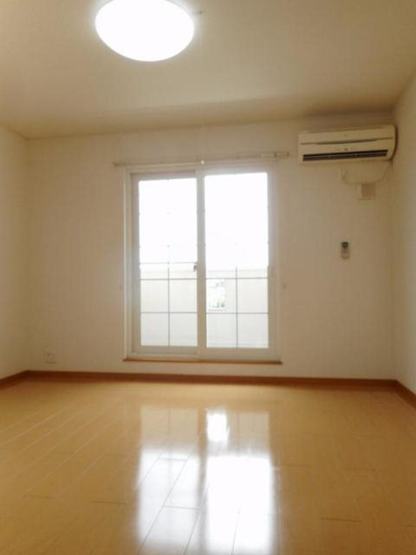  トゥジュールヴェール