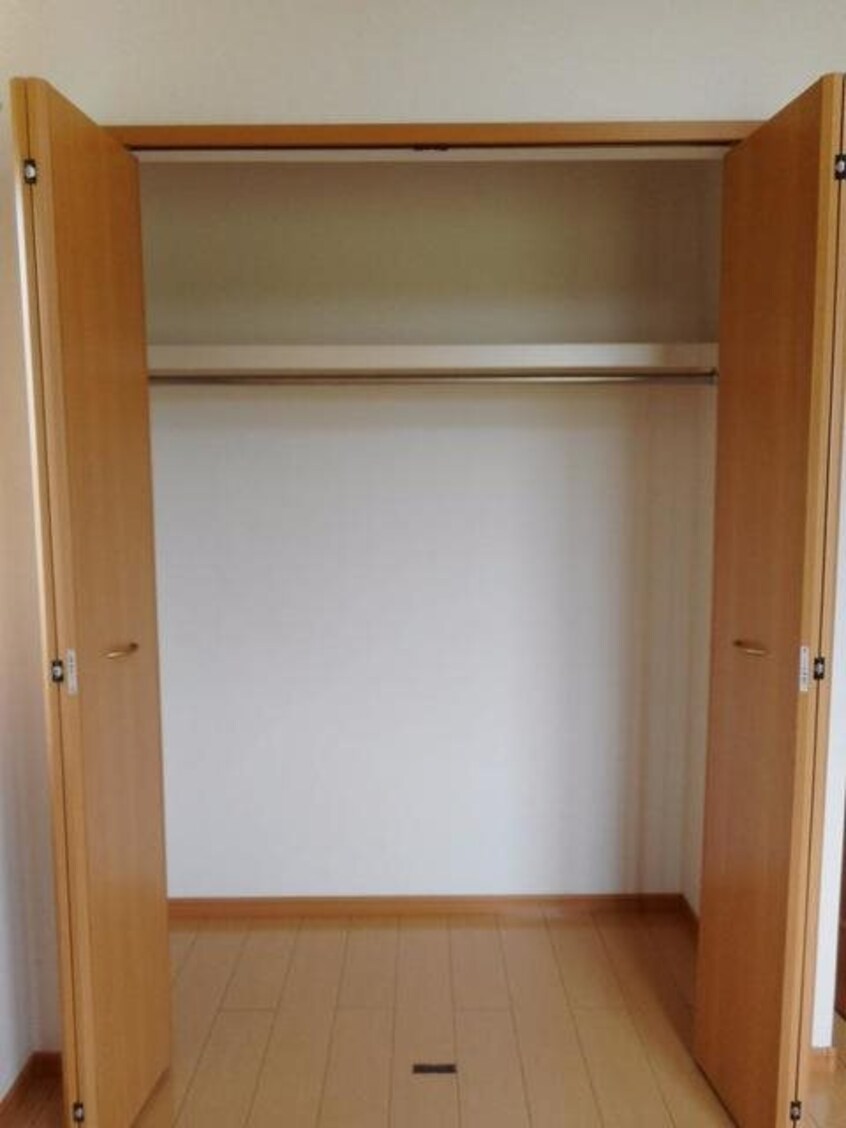  トゥジュールヴェール