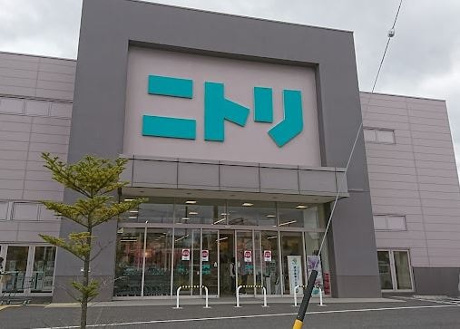ニトリ　佐久平店(ショッピングセンター/アウトレットモール)まで617m セレナヴィータ浅間Ｓ