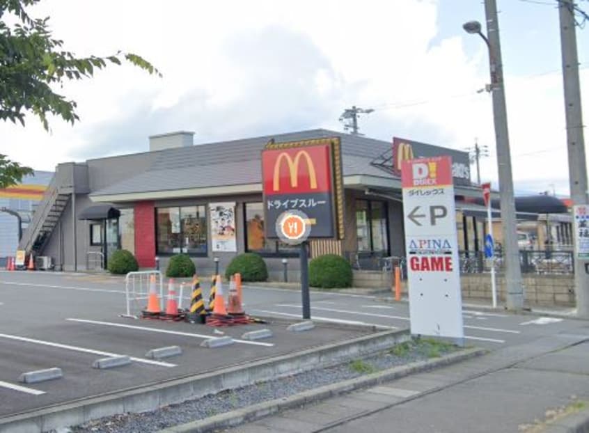 マクドナルド　佐久インター店(その他飲食（ファミレスなど）)まで409m 佐久アリーナ