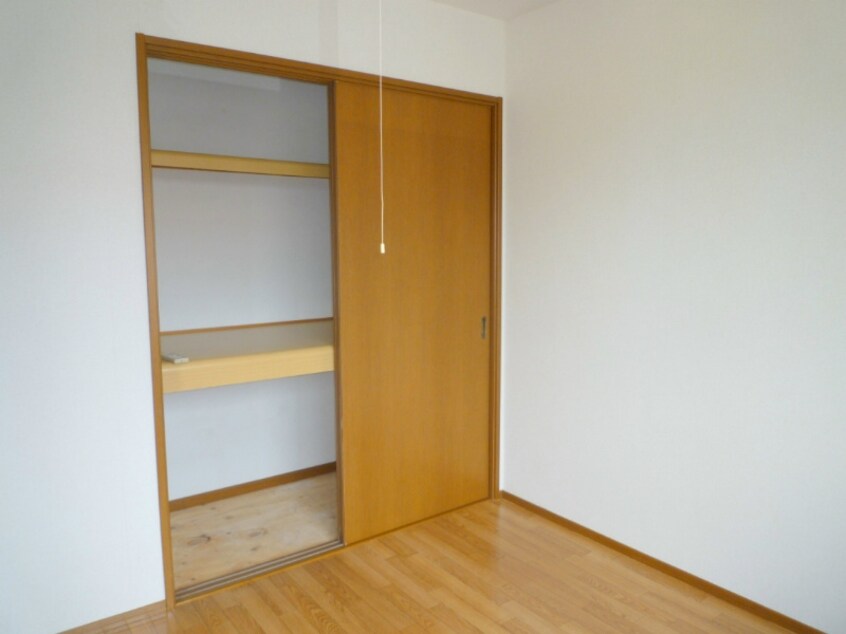  スカイコーポ　A