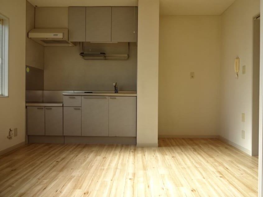  フレグランス中央