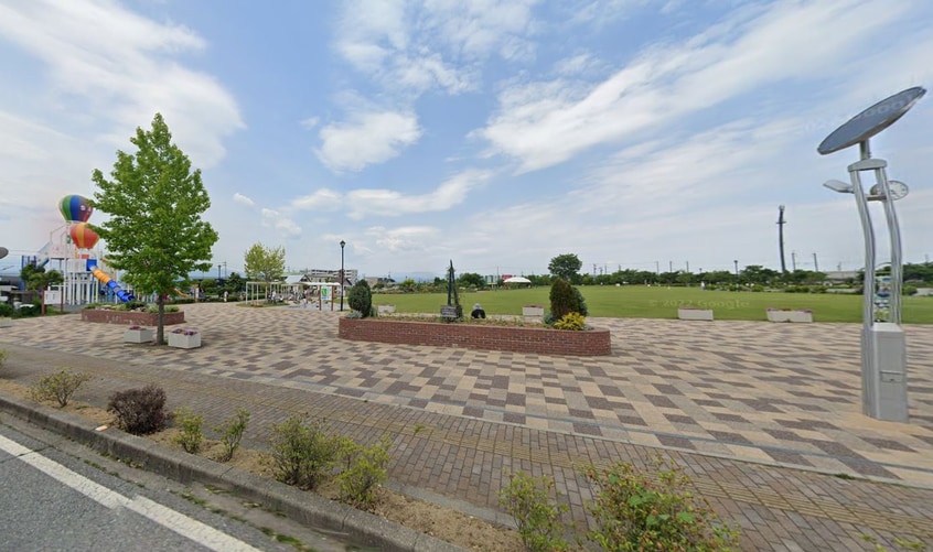 佐久市市民交流ひろば(公園)まで1668m ヴィラ･グランツＢ