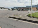 ｾﾌﾞﾝｲﾚﾌﾞﾝ 小諸小原店(コンビニ)まで379m ユア・ハイツ