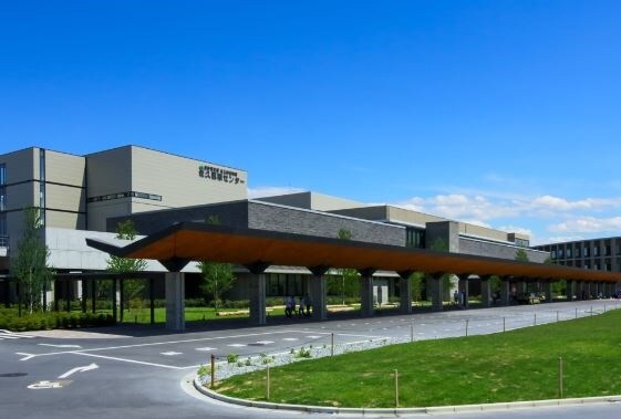 JA長野厚生連 佐久総合病院 佐久医療センター(病院)まで2718m マウンド・フィールド