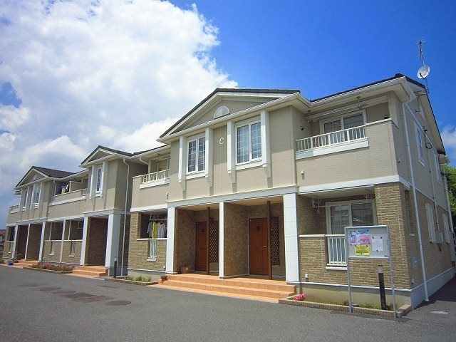  パインアヴェニューC