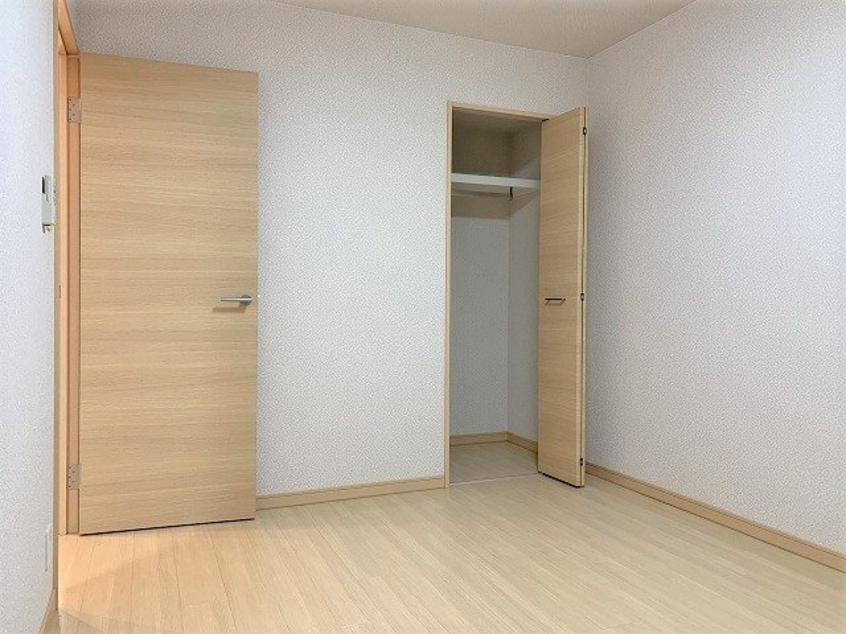 参考写真 オーク・ファミーユ