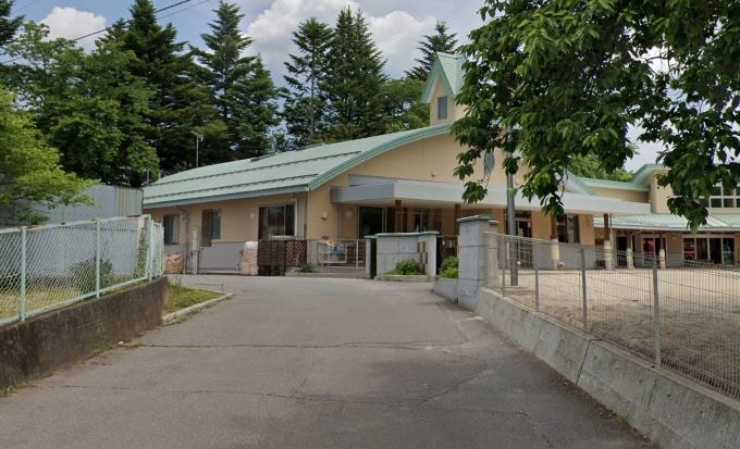小諸市立東保育園(幼稚園/保育園)まで1615m オーク・ファミーユ