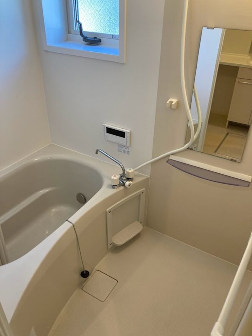  オジェ西八日町Ａ