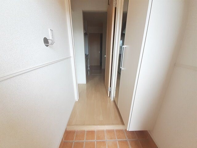  ヴィラ和