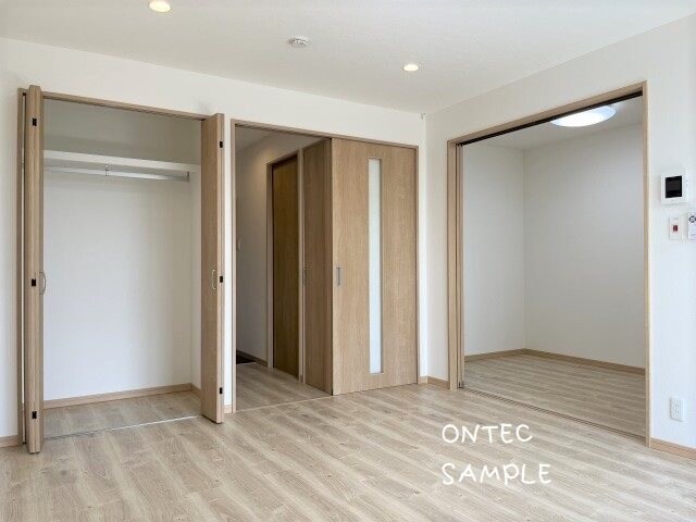  ラフィネ西軽井沢　Ａ