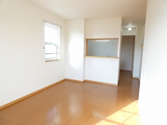 参考：２０３号室 アビトゥーロ
