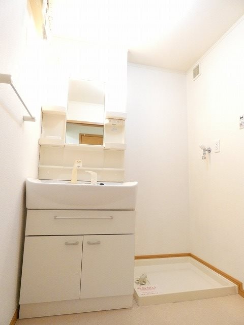 参考：２０３号室 アビトゥーロ
