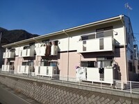 ファミールひまわりＡ