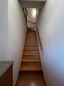 204号室（同間取反転） プリマクラッセ