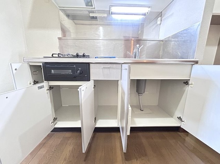 写真は206号室です（参考） リビアン川中島