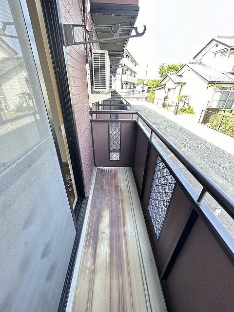  ベルスビック新井