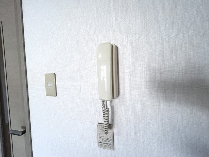  ベルスビック新井