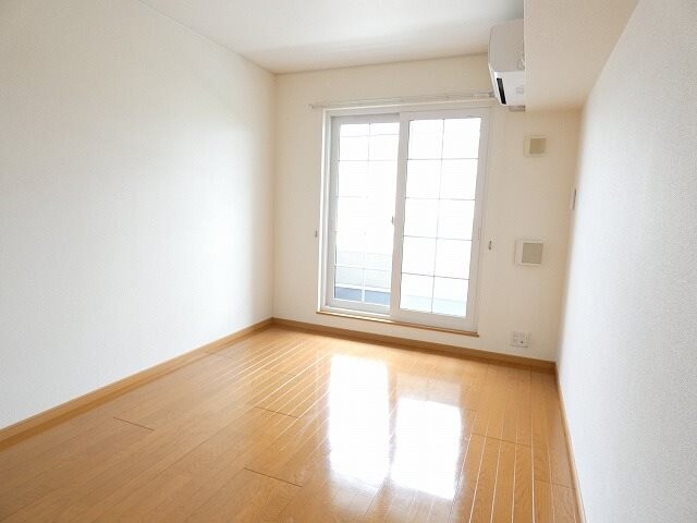  アヴェニール・プラースＢ