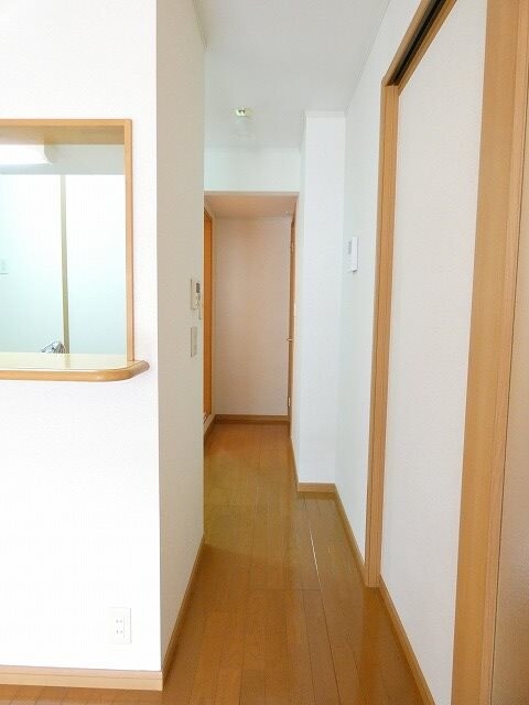  アヴェニール・プラースＢ