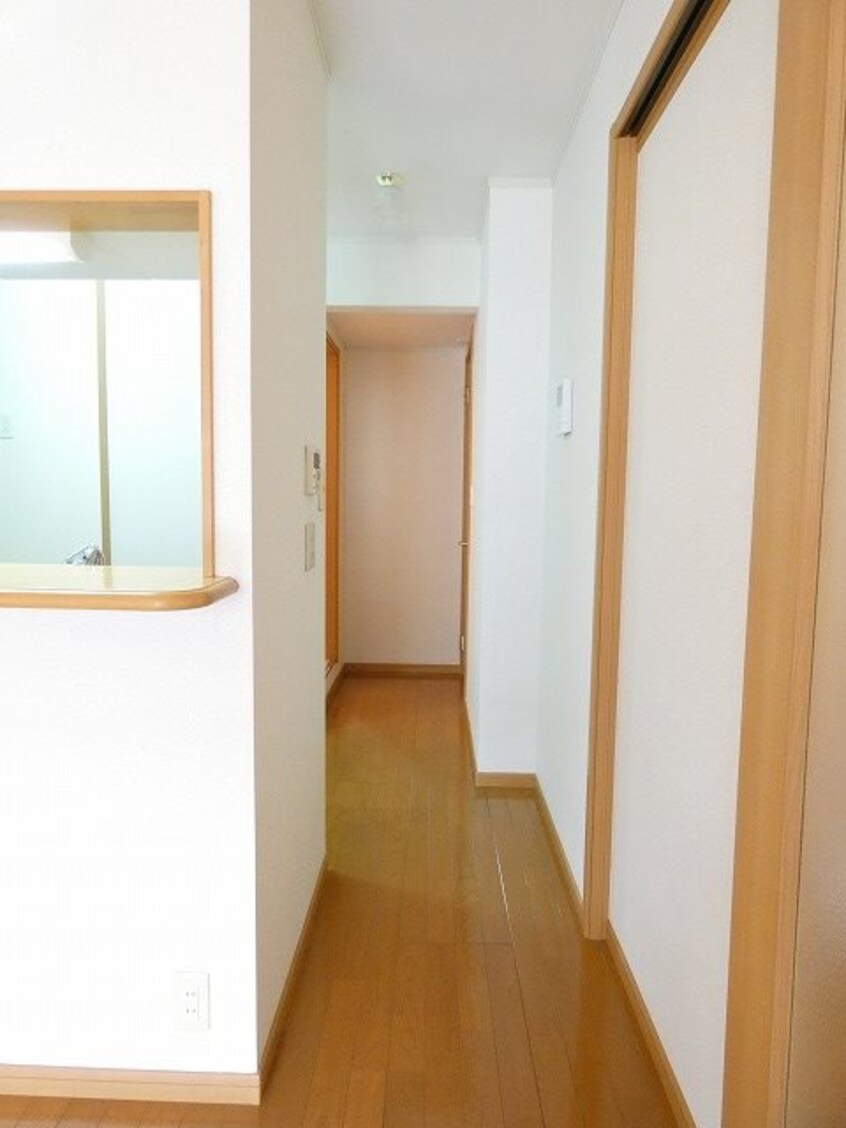  アヴェニール・プラースＢ