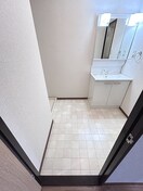 参考：202（間取りは2DK） サン・ファーム