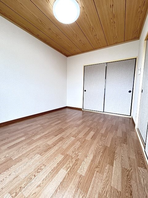 参考：202（間取りは2DK） サン・ファーム