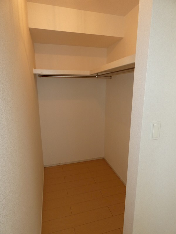 参考：201号室 アプローズ