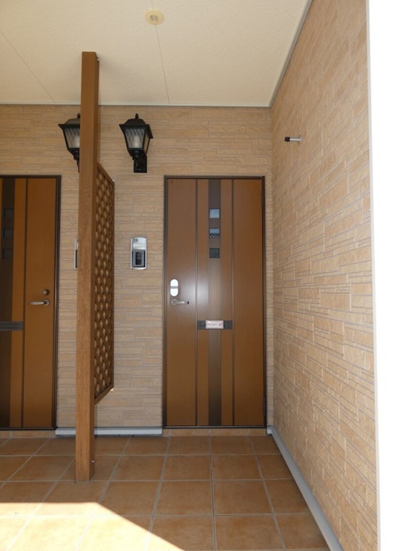 参考：201号室 アプローズ