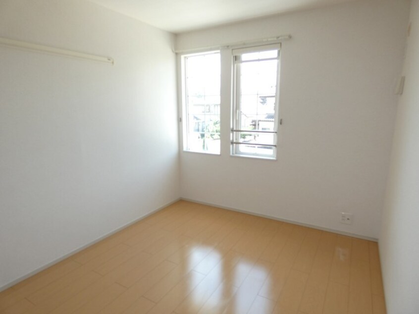 参考：201号室 アプローズ