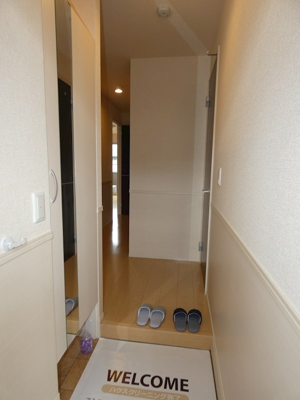  ラ・メゾンブリエ