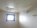  アパートメント石塔
