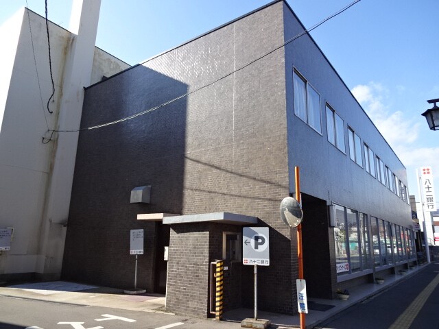 八十二銀行 篠ﾉ井支店(銀行)まで924m アパートメント石塔