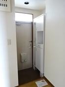  アパートメント石塔