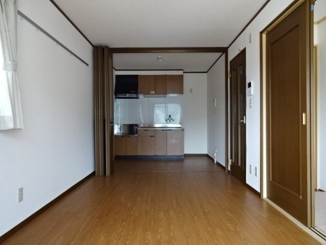 写真は201号室です（参考） コーポ米沢
