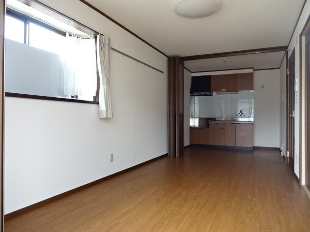 写真は201号室です（参考） コーポ米沢