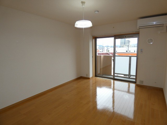 参考：303号室 サンマルコ篠ノ井