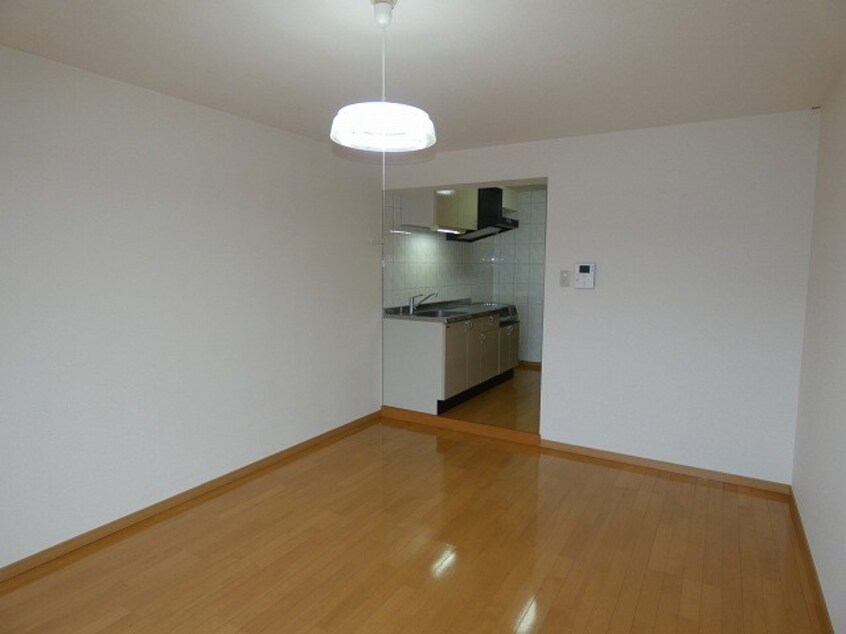 参考：303号室 サンマルコ篠ノ井