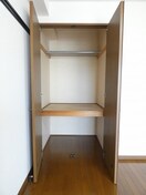 写真は302号室です（参考） サンパレス篠ノ井