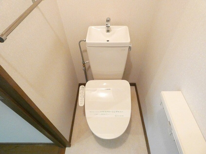 写真は302号室です（参考） サンパレス篠ノ井