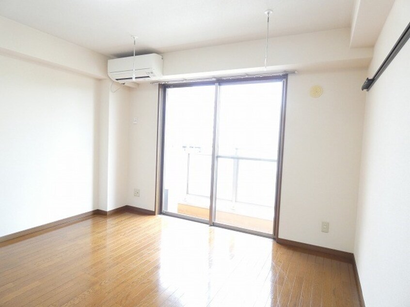 写真は302号室です（参考） サンパレス篠ノ井
