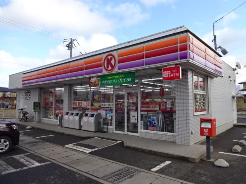 ｻｰｸﾙK 篠ﾉ井二ﾂ柳店(コンビニ)まで1367m アクアメゾン