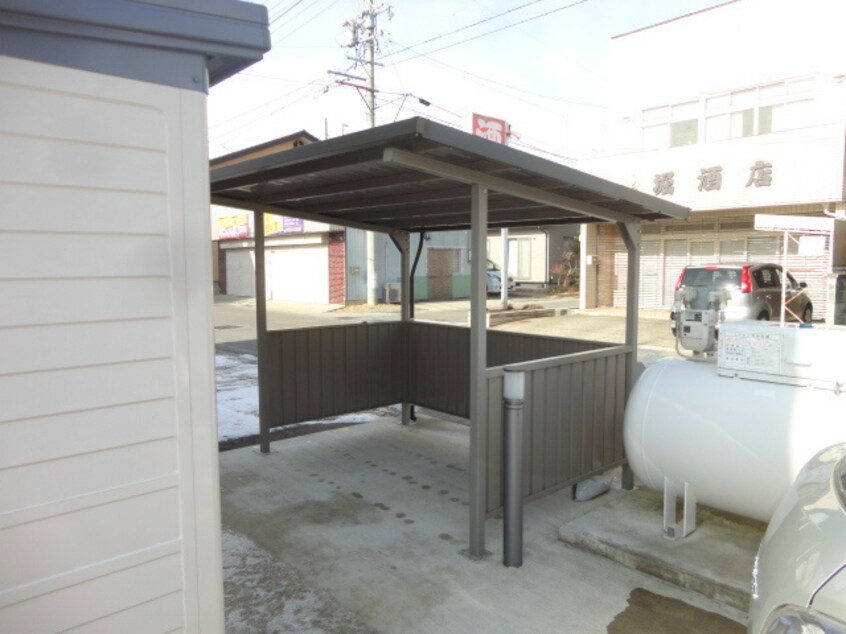 自転車はこちらへ グランコートII