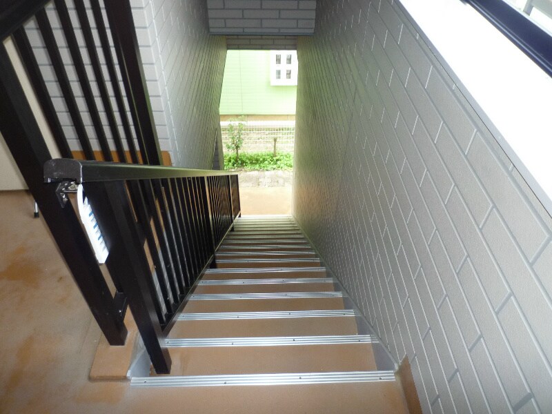 ２階専用の階段スペース 青春