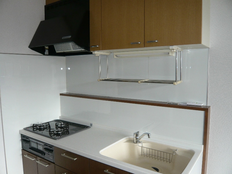 大理石調のキッチン台 青春